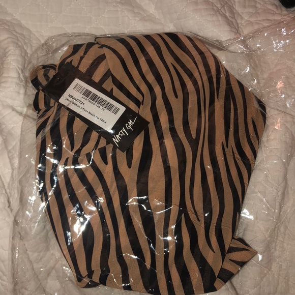 Summer Set🖤 - Picture 4 of 4